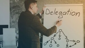Vad är delegerande ledarskap?